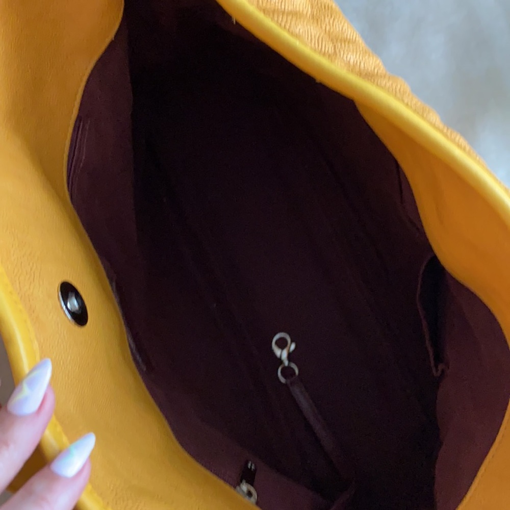 CHANEL French Riviera Yellow Hobo with Box! - Picture 3 of 8